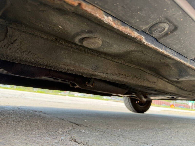 2005 Toyota Corolla LE