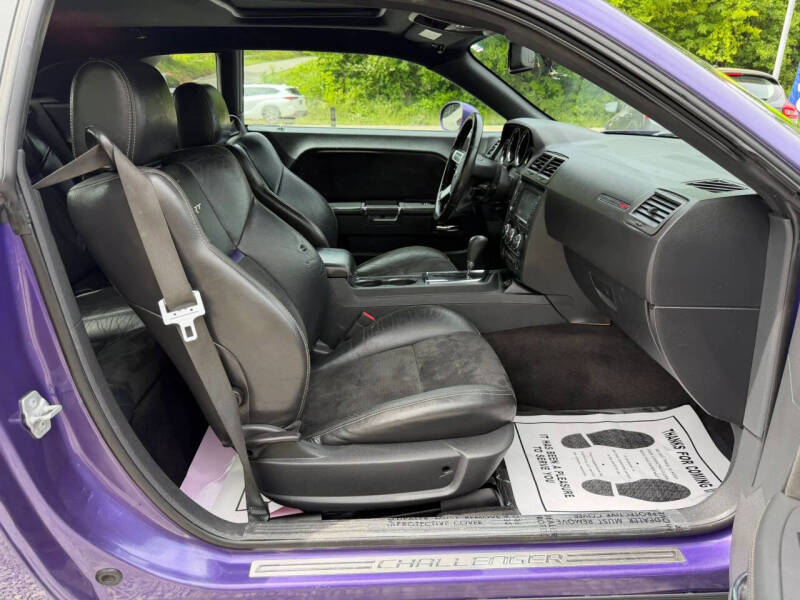 2010 Dodge Challenger SRT8
