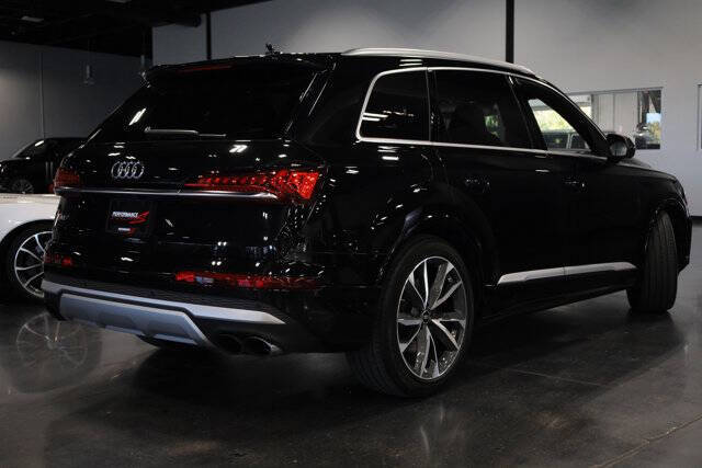 2023 Audi SQ7 4.0T quattro Prestige