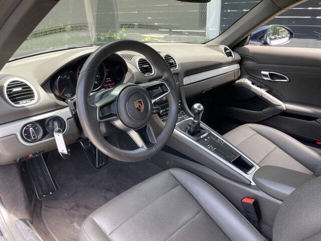 2018 Porsche 718 Cayman