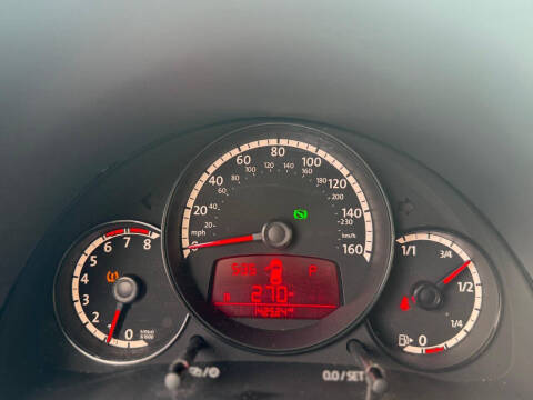 2013 Volkswagen Beetle 2.5L Entry PZEV