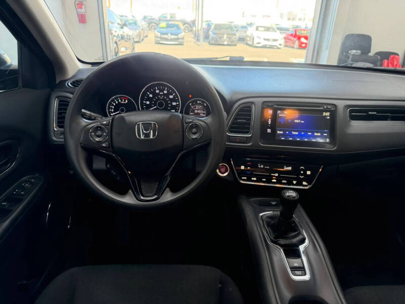 2017 Honda HR-V EX