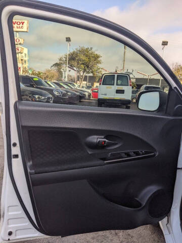 2008 Scion xD