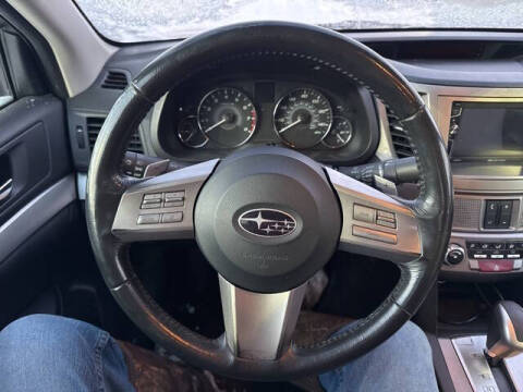 2010 Subaru Legacy 2.5i Premium