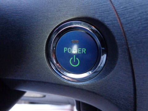 2013 Toyota Prius Three