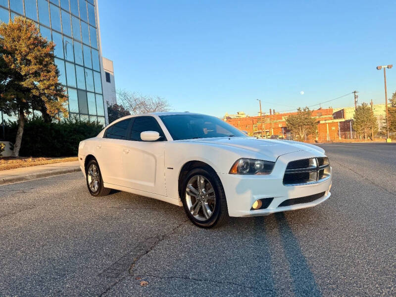 2014 Dodge Charger R/T Plus