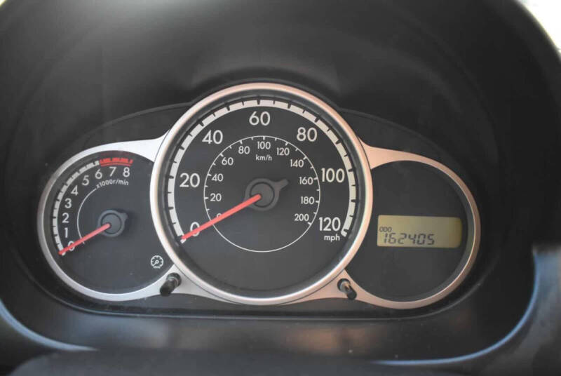 2013 Mazda MAZDA2 Sport