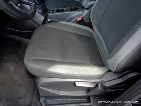 2015 Ford Escape S