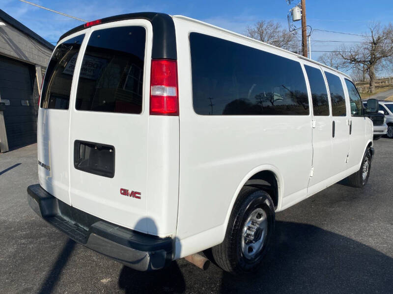 2020 GMC Savana LT 3500