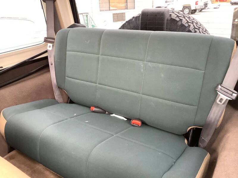 1999 Jeep Wrangler Sahara