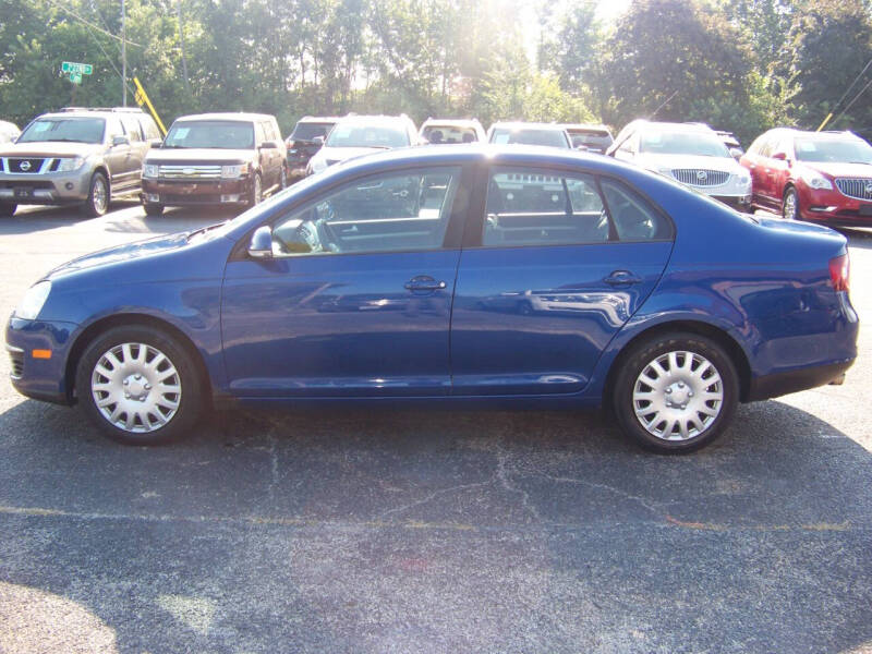 2008 Volkswagen Jetta for sale at C and L Auto Sales Inc. in Decatur IL