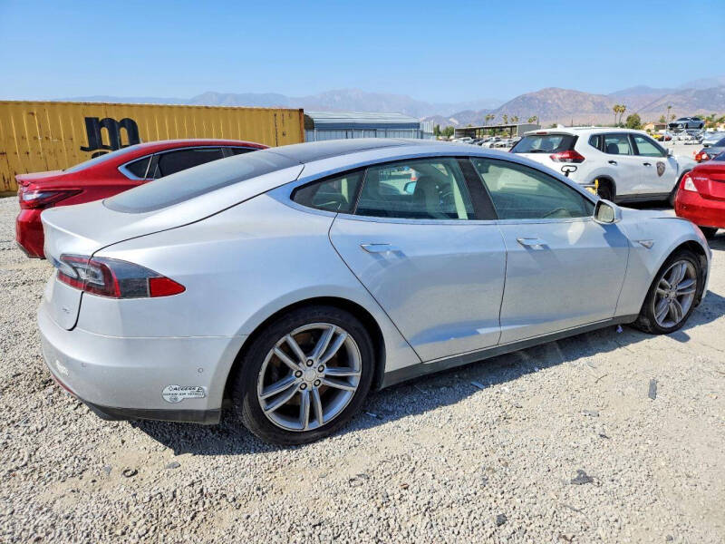 2014 Tesla Model S