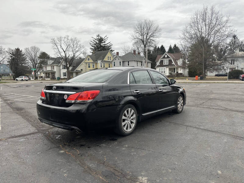 2011 Toyota Avalon Limited
