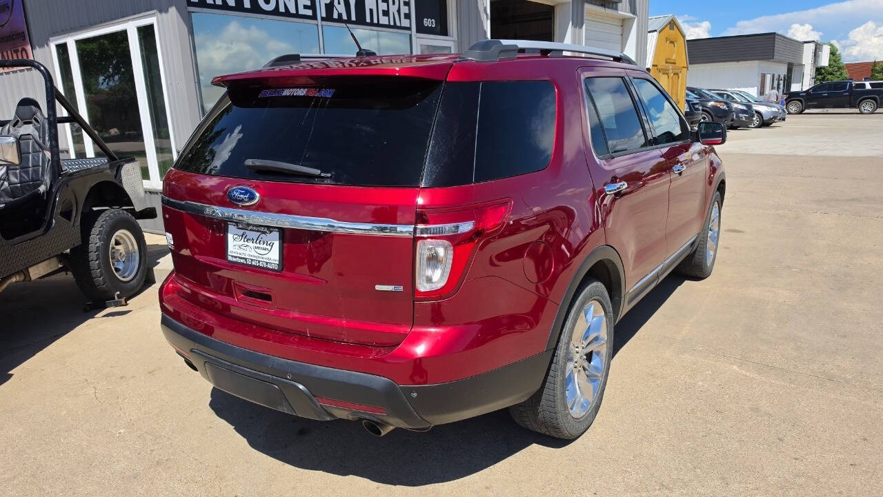 2015 Ford Explorer XLT AWD 4dr SUV - Ruby Red Metallic Tinted Clearcoat exterior view 9
