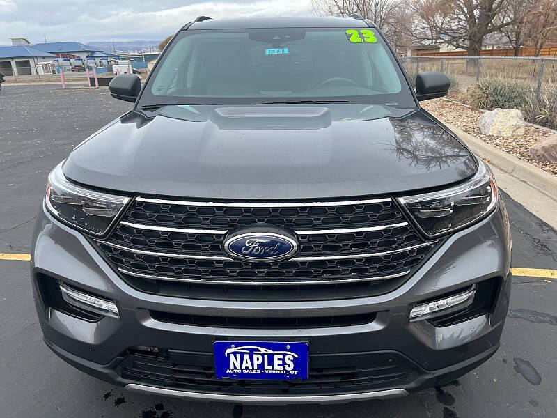 2023 Ford Explorer XLT