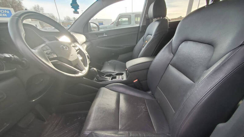 2017 Hyundai Tucson SE Plus