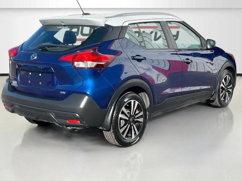 2019 Nissan Kicks SV