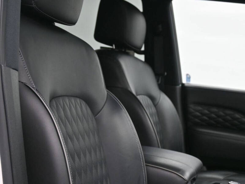 2022 Infiniti QX80 Sensory