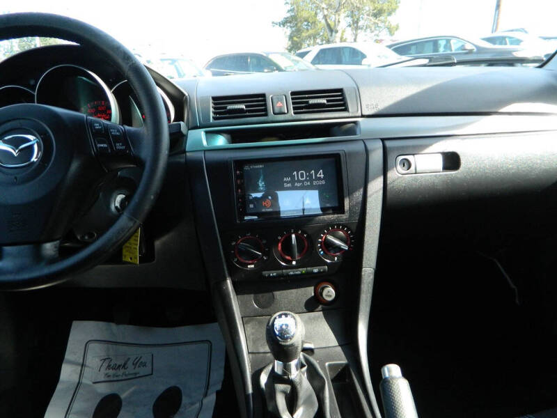 2005 Mazda MAZDA3 s