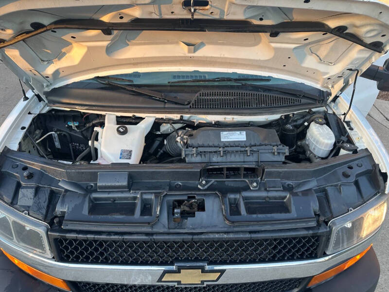 2021 Chevrolet Express 3500