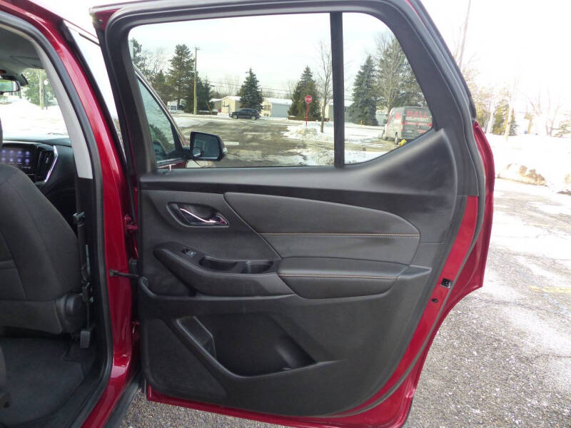 2020 Chevrolet Traverse LT Cloth