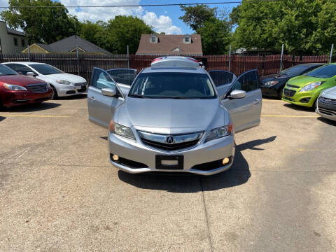 2013 Acura ILX 2.0L w/Tech