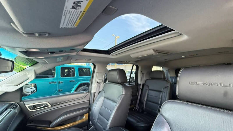 2017 GMC Yukon Denali
