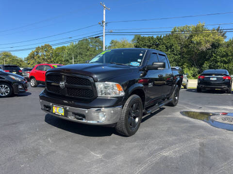 2016 RAM 1500 SLT