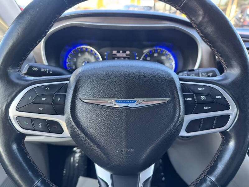 2019 Chrysler Pacifica Touring L