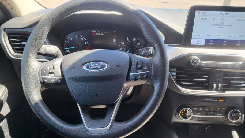 2020 Ford Escape SE