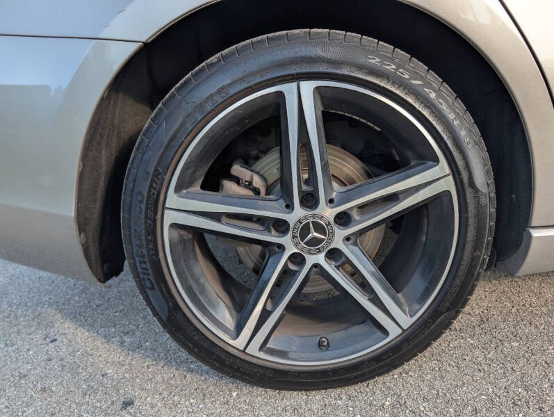 2019 Mercedes-Benz A-Class A 220 4MATIC