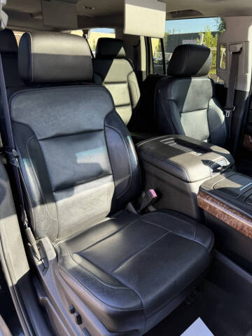 2015 Chevrolet Suburban LTZ