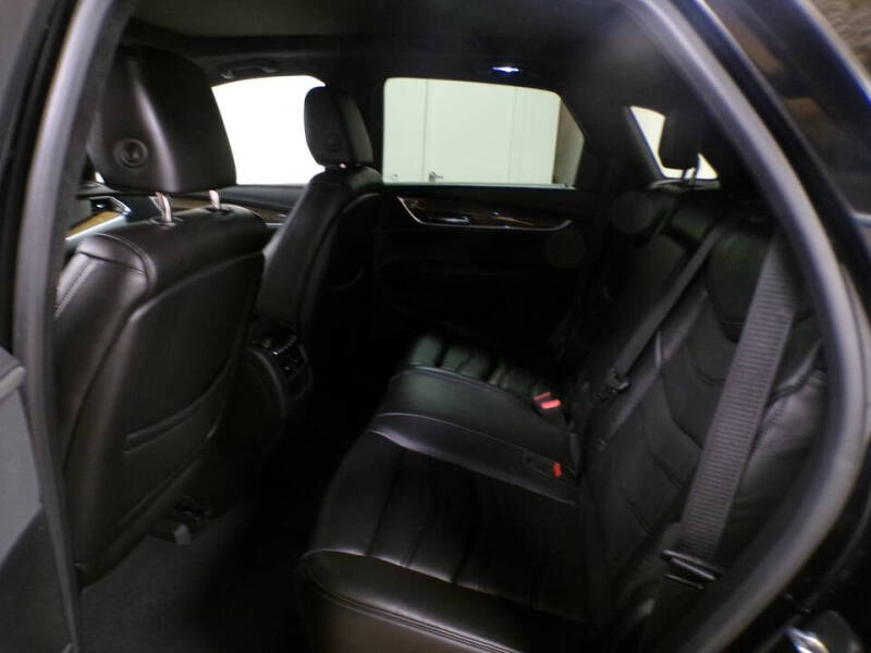 2017 Cadillac XT5 Platinum