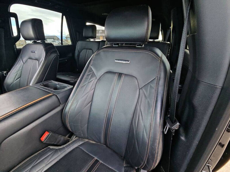 2022 Ford Expedition MAX Platinum