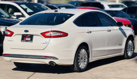 2016 Ford Fusion Hybrid SE