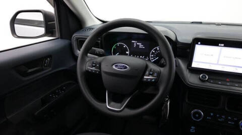 2023 Ford Maverick XL