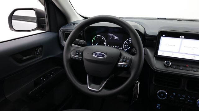 2023 Ford Maverick XL