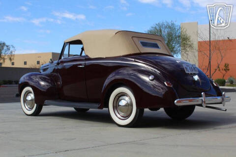 1940 Ford Deluxe