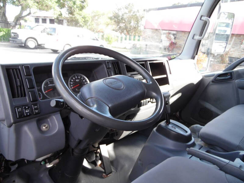 2015 Isuzu NPR-HD