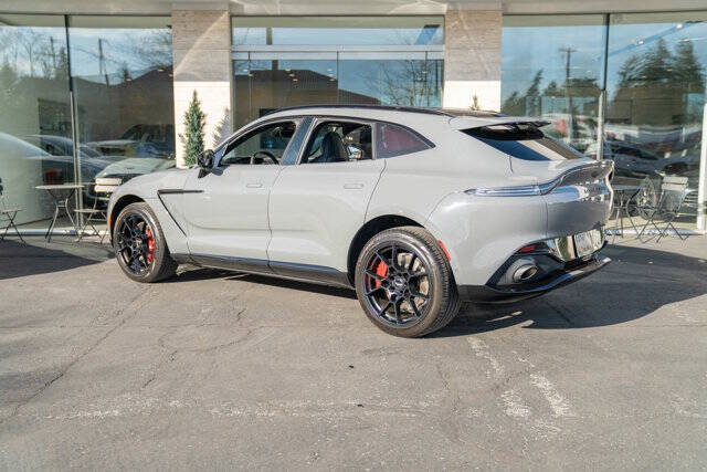 2021 Aston Martin DBX 2