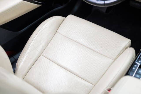 2018 Kia Cadenza Technology