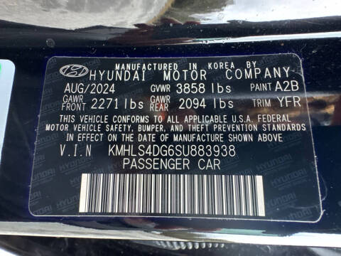 2025 Hyundai Elantra SEL Convenience