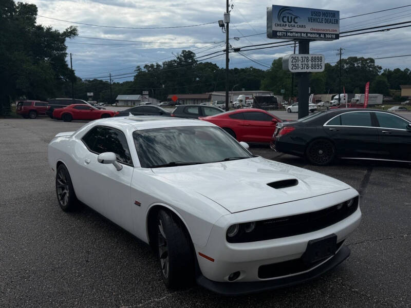2016 Dodge Challenger SRT 392