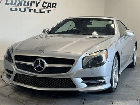 2013 Mercedes-Benz SL-Class for sale at Luxury Car Outlet in West Chicago IL