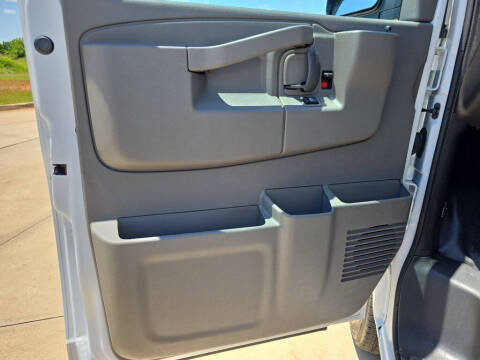2026 GMC Savana 2500