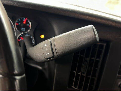 2022 GMC Savana 2500