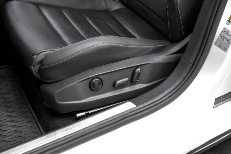 2019 Volkswagen Golf R 4Motion