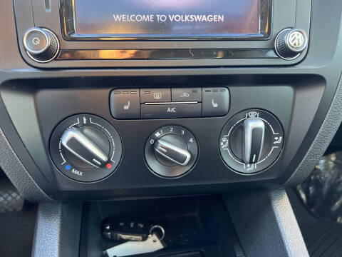 2017 Volkswagen Jetta 1.4T SE