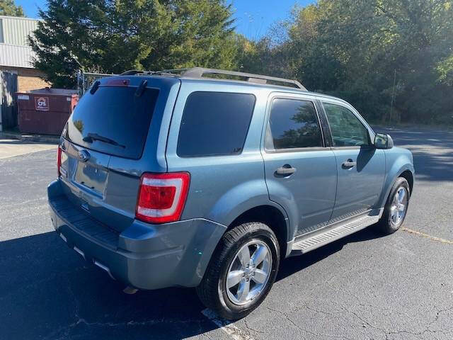 2011 Ford Escape XLT