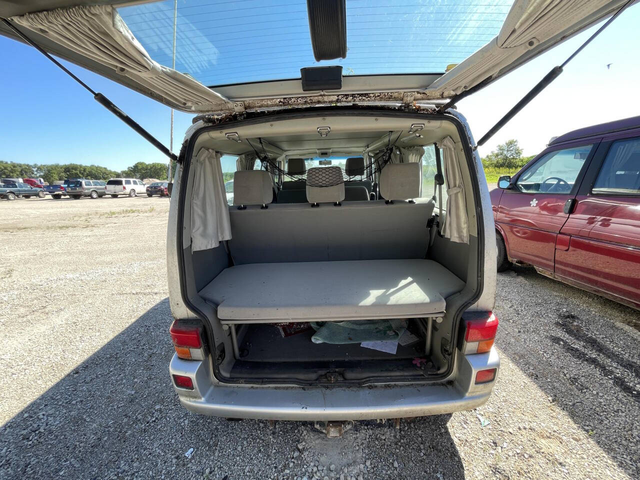 2002 Volkswagen EuroVan for sale at Twin Cities Auctions in Elk River, MN